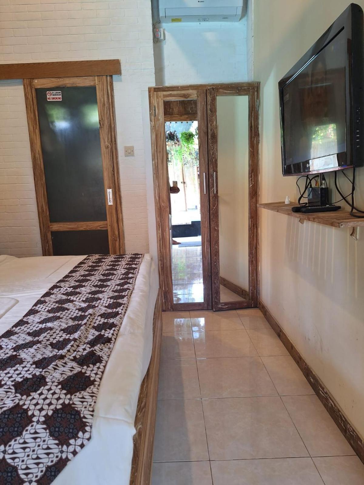 Oma Joglo Jimbaran Hotel Kültér fotó